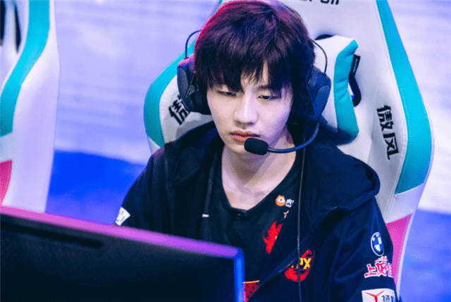 NG娱乐-包含Doinb新星回归赛场表现惊艳，SKT未来可期！的词条