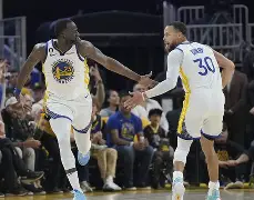 NG SPORTS-Uzi巅峰对决，库里与50激战掘金分钟，逆转胜负难料！的简单介绍